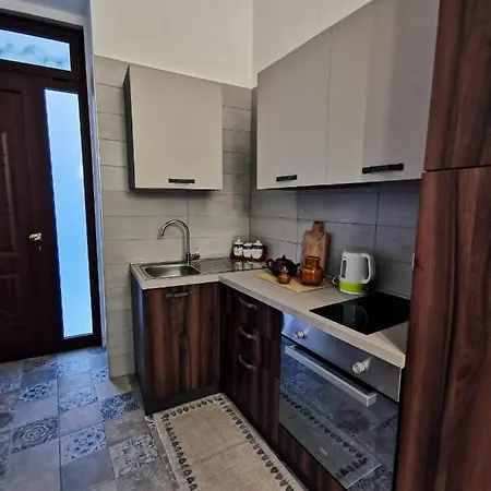 Whiteflower Apartament *