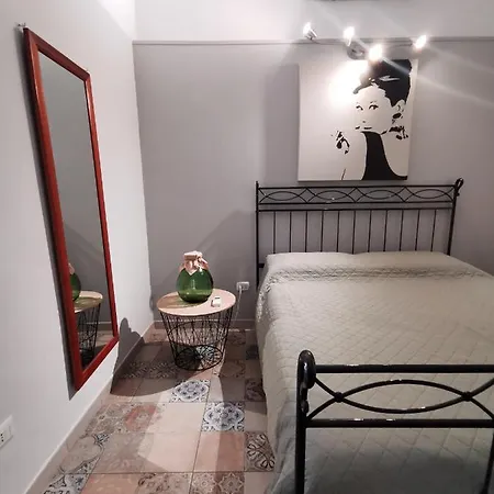 Apartament Whiteflower