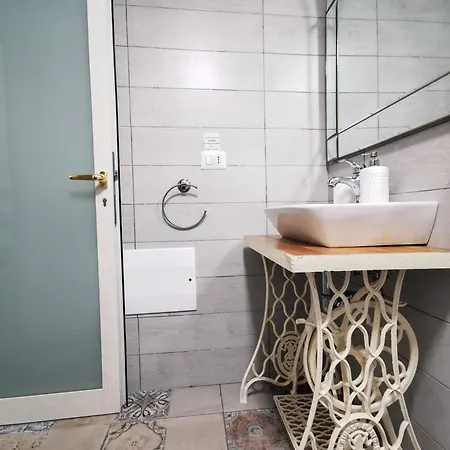 Apartament Whiteflower Bari