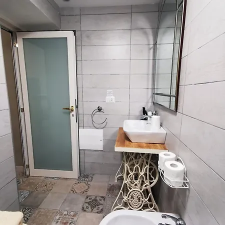 Apartament Whiteflower